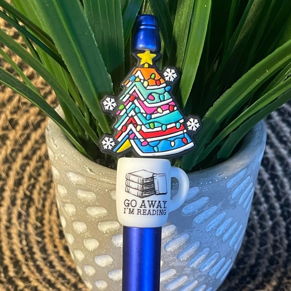 Christmas Beaded Pen - Picture 1 of 2